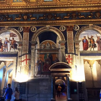 Зал Лилий и фрески Гирландайо Палаццо Веккьо.