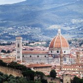 Экскурсия по Флоренции – вид на колокольню дворца Синьории с площади Микеланджело.